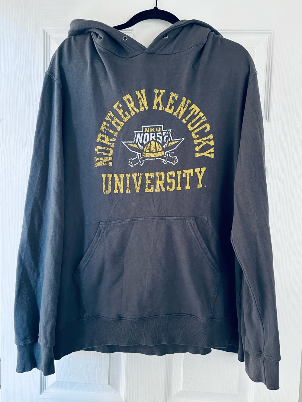 NKU Northern Kentucky University hoodie grey gray Norse medium med m sweatshirt